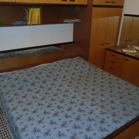 民宿 Stella Maris Room With Terrace 波尔